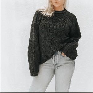 VINTAGE oversized knit sweater